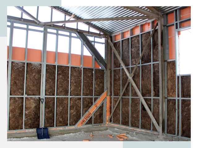 Утепленные ангары в Стрежевом