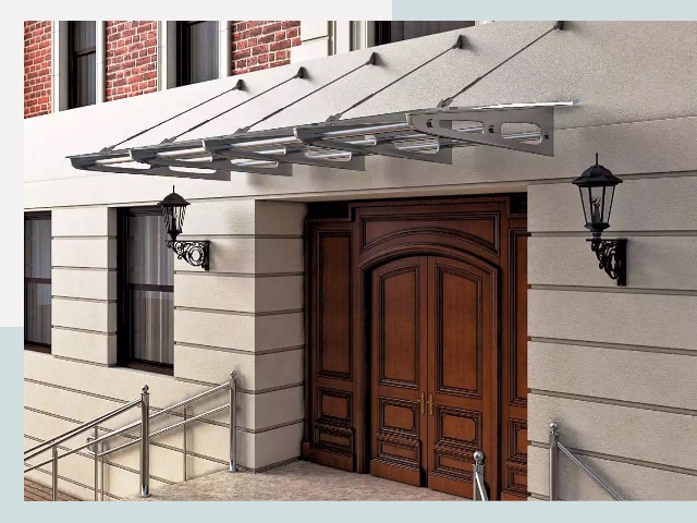 Металлические козырьки от 612 руб. в Стрежевом