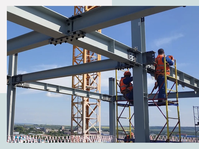 Монтаж металлоконструкций в Стрежевом